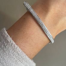 Load image into Gallery viewer, Bangle With Pave' set Crystals (VIP 85)