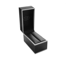 Load image into Gallery viewer, Gold Crystal Knot Bangle (VIP 60G)