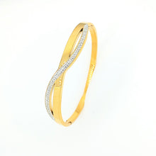 Load image into Gallery viewer, Gold Crystal  Crossover Bangle ( VIP 56G)

