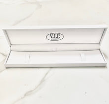 Load image into Gallery viewer, Crystal Heart Tennis Bracelet (VIP4)
