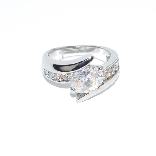 Brilliant Cut Crystal Ring (Design R31)