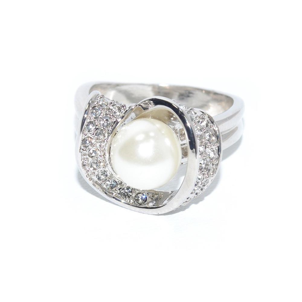 Crystal Pearl Ring