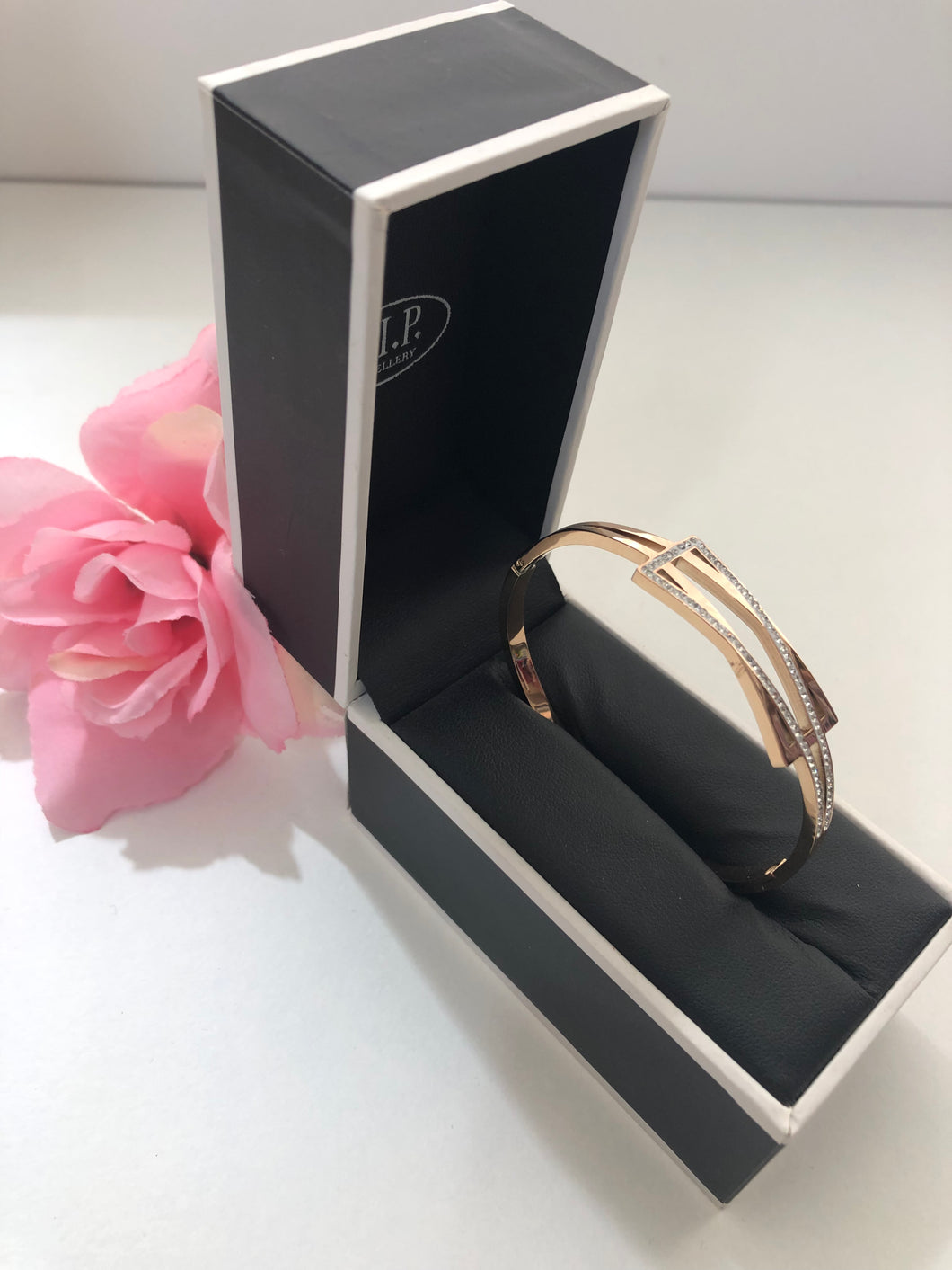 Rose Crystal Buckle Bangle (VIP68R)